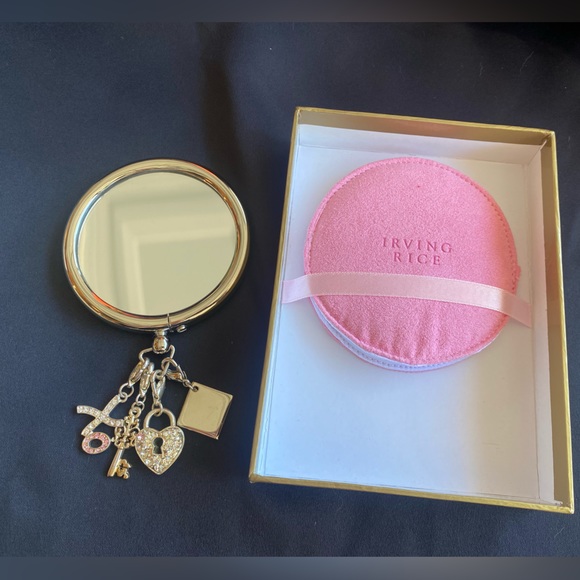 Irving Rice Double Sided Hand Mirror “Be Charming, Be Lovely” Compact - Picture 1 of 5